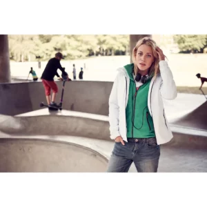 Polar mujer PRINTER ESSENTIALS SPEEDWAY LADY FLEECE 2261501, con modelo