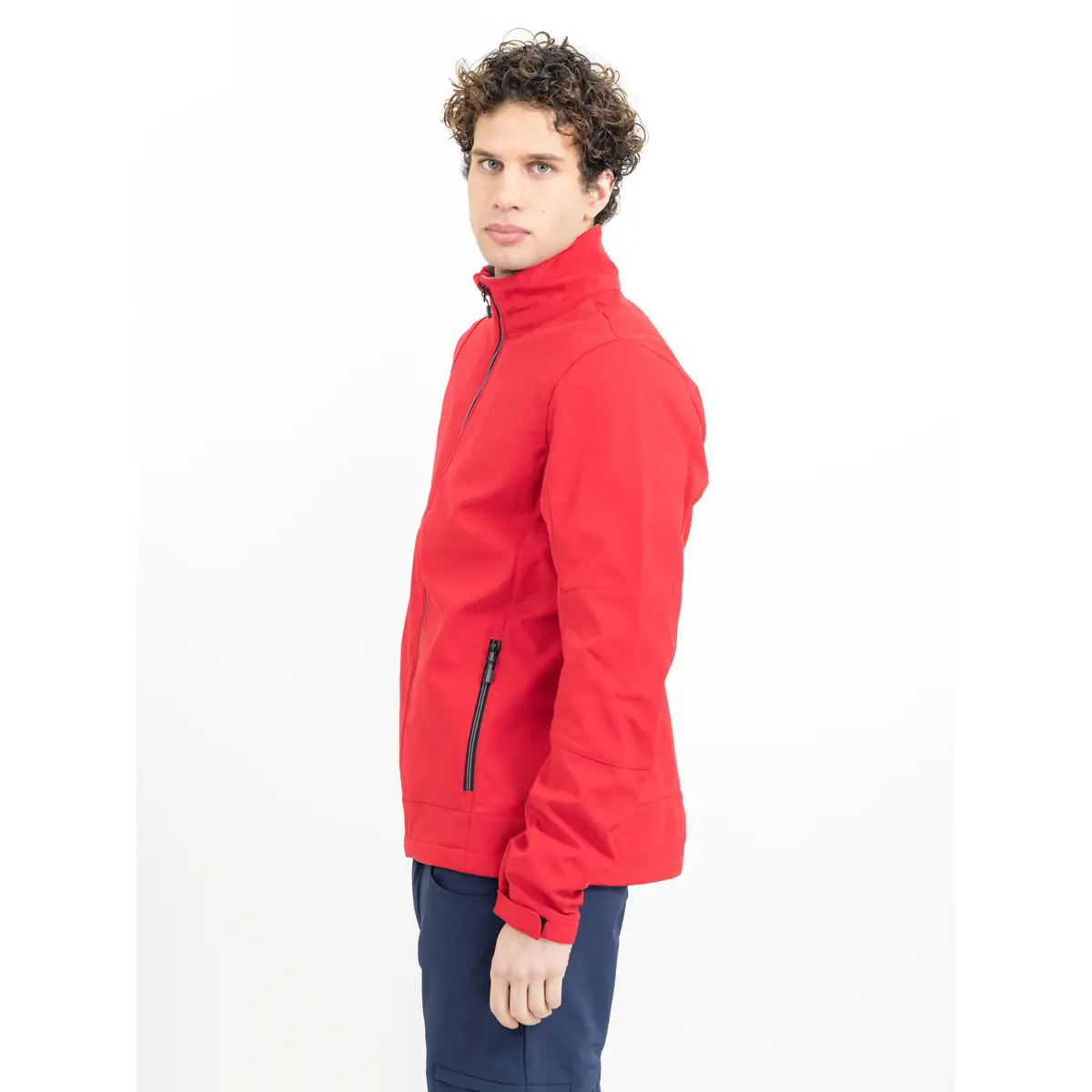 Chaqueta hombre PRINTER ESSENTIALS TRIAL SOFTSHELL 2261044 38 Chaqueta hombre PRINTER ESSENTIALS TRIAL SOFTSHELL 2261044, con modelo, vista lateral