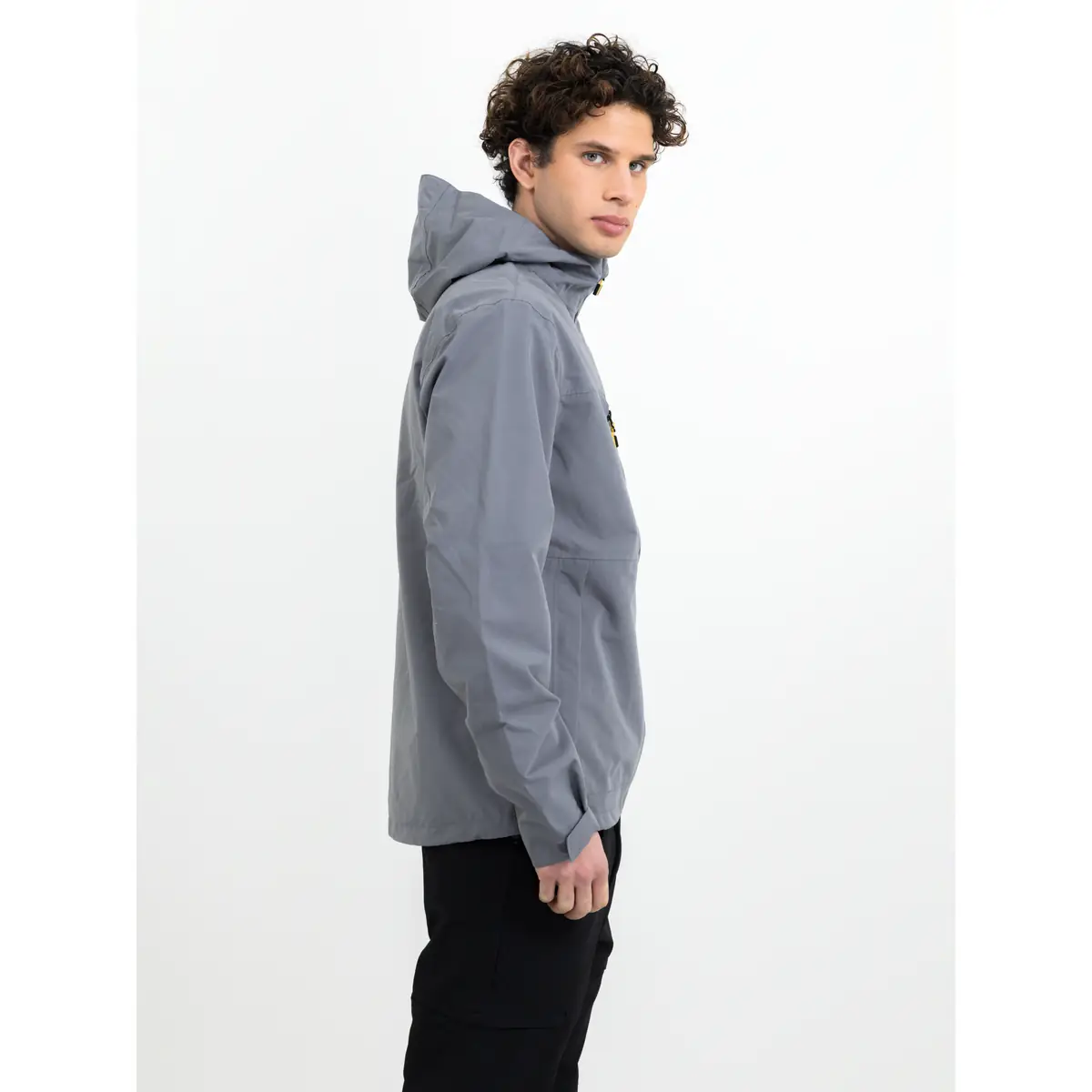 Chaqueta hombre PRINTER ESSENTIALS HIKER 2261067 42 Chaqueta hombre PRINTER ESSENTIALS HIKER 2261067, con modelo, vista de tres cuartos