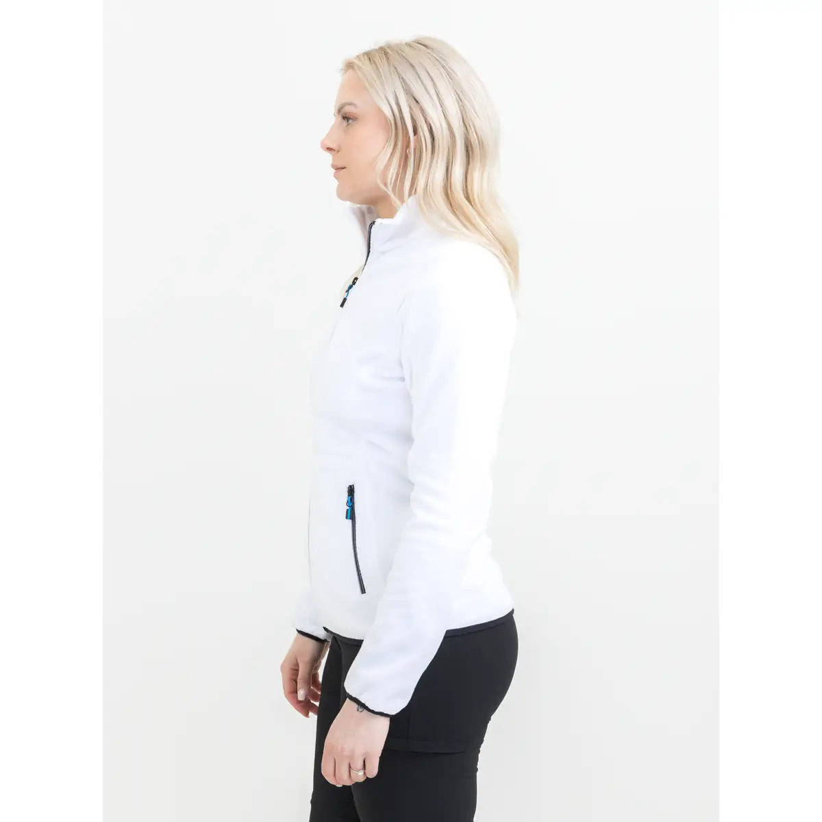 Polar mujer PRINTER ESSENTIALS SPEEDWAY LADY FLEECE 2261501 2 Polar mujer PRINTER ESSENTIALS SPEEDWAY LADY FLEECE 2261501, con modelo, vista lateral