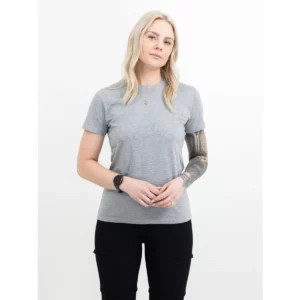 Camiseta PRINTER ESSENTIALS LIGHT T-SHIRT WOMAN 2264028, vista frontal con modelo