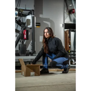 Chaqueta técnica hombre PROJOB 3317 643317, con modelo en interior