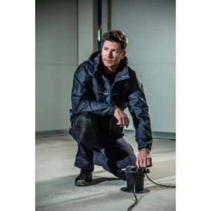 Chaqueta hombre PROJOB 4440 644440 / Chaqueta acolchada hombre PROJOB 4441 644441, con modelo