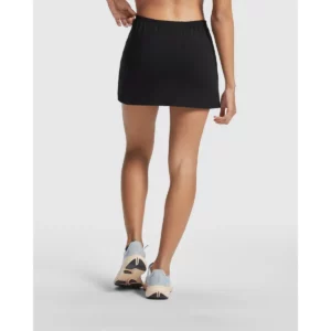 Falda con malla Roly Patty 0321, negro, vista posterior con modelo