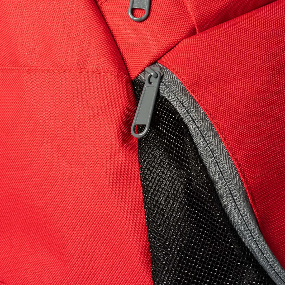 Mochila deportiva Roly Columba 7120 18 Mochila deportiva Roly Columba 7120, rojo, detalle de la cremallera