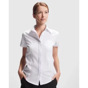Camisa manga corta mujer Roly WRK Sofia 5061, blanco, vista frontal con modelo