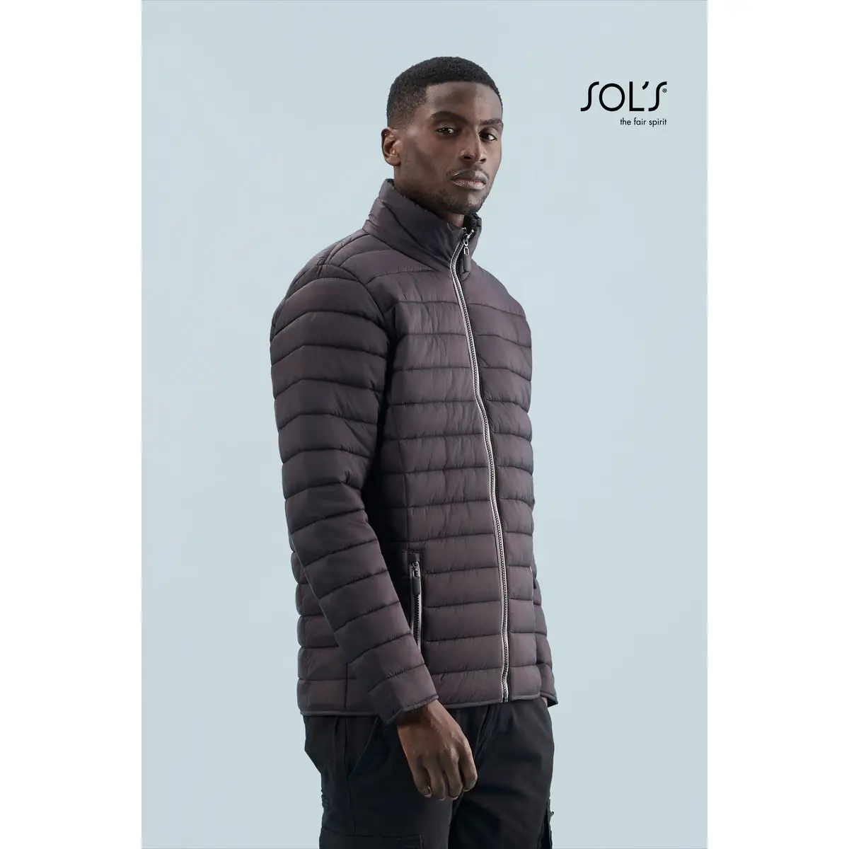 Chaqueta acolchada hombre SOL’S RIDE MEN 01193 2 Chaqueta acolchada hombre SOL’S RIDE MEN 01193, vista lateral con modelo.
