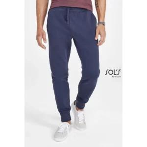 Pantalón jogging hombre SOL’S JAKE MEN 02084, vista con modelo.