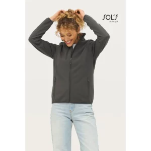 Chaqueta softshell mujer SOL’S RADIAN WOMEN 03107, vista con modelo.