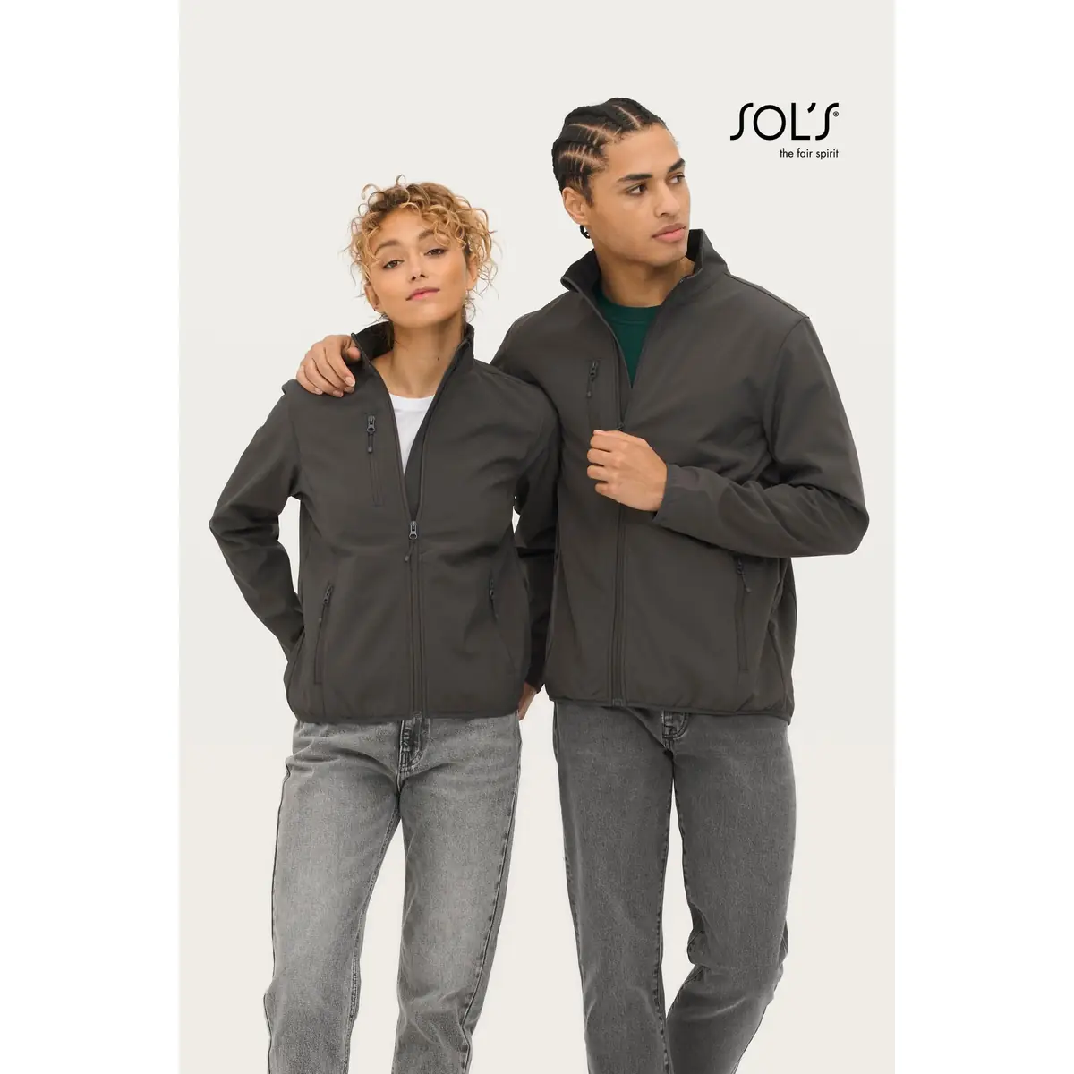 Chaqueta softshell mujer SOL’S FALCON WOMEN 03828 2 Chaqueta softshell mujer SOL’S FALCON WOMEN 03828, vista con modelo.