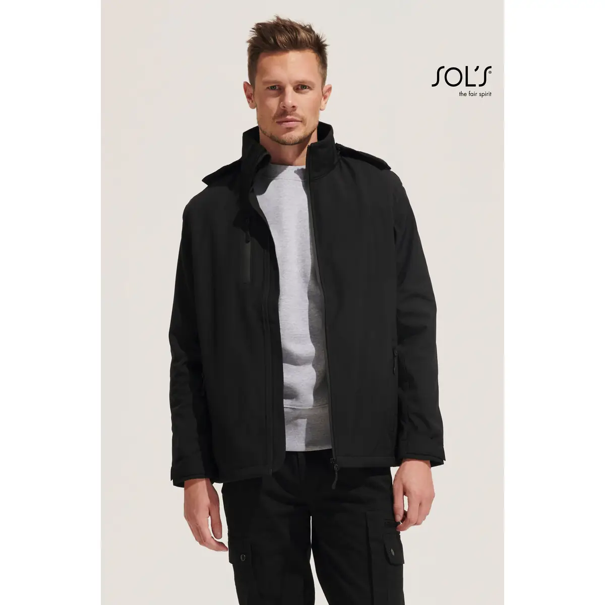Chaqueta softshell unisex SOL’S FALCON 3IN1 03995 2 Chaqueta softshell unisex SOL’S FALCON 3IN1 03995, vista con modelo.