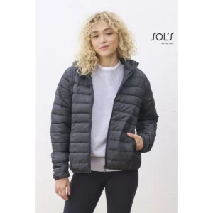 Chaqueta mujer SOL’S STREAM HOODED WOMEN 04445, vista con modelo.