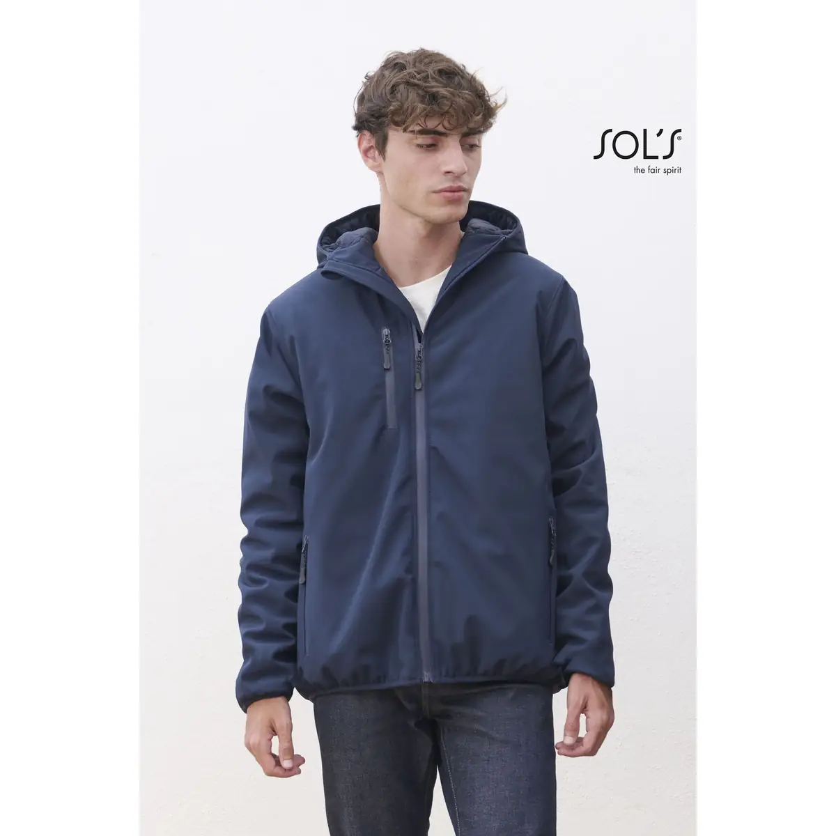 Chaqueta softshell hombre SOL’S FALCON PADDED MEN 04449 1 Chaqueta softshell hombre SOL’S FALCON PADDED MEN 04449, vista con modelo.