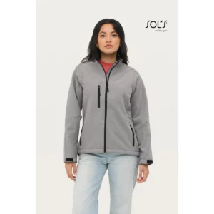 Chaqueta softshell mujer SOL’S ROXY 46800, vista con modelo.
