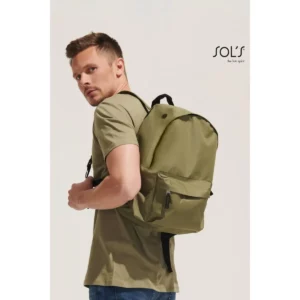 Mochila SOL’S RIDER 70100, vista con modelo.