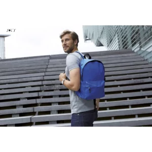 Mochila SOL’S RIDER 70100, vista con modelo.