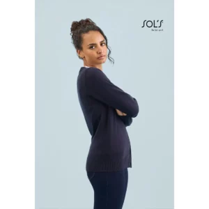 Rebeca cuello pico mujer SOL’S GOLDEN WOMEN 90012, vista lateral/posterior con modelo.