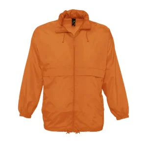 Cortavientos unisex SOL’S SURF 32000 en Naranja, frontal sin persona.