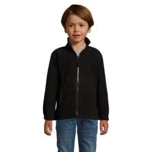 Chaqueta polar infantil SOL’S NORTH KIDS 00589 en Negro, vista con modelo.