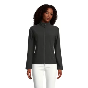 Chaqueta softshell mujer SOL’S RACE WOMEN 01194 en Negro, vista frontal con modelo.