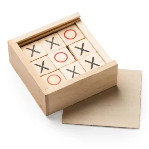 Juego tres en raya Stamina Triwa 1011, crudo, vista del juego con sus nueve bloques en la caja abierta