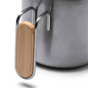 Taza con tapa de bambú Stamina Rimor 1264, plata, detalle del bambú en el asa