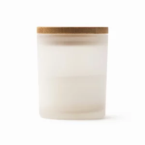 Vela aromática Stamina Vanila 1315, blanco, vista frontal de la vela cerrada