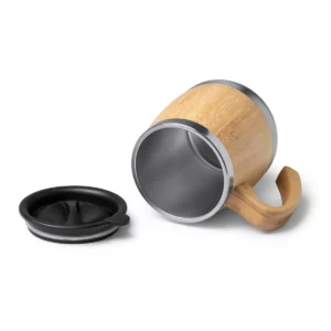 Taza con bambú Stamina Marly 1585, crudo, vista de la taza tumbada junto a la tapa