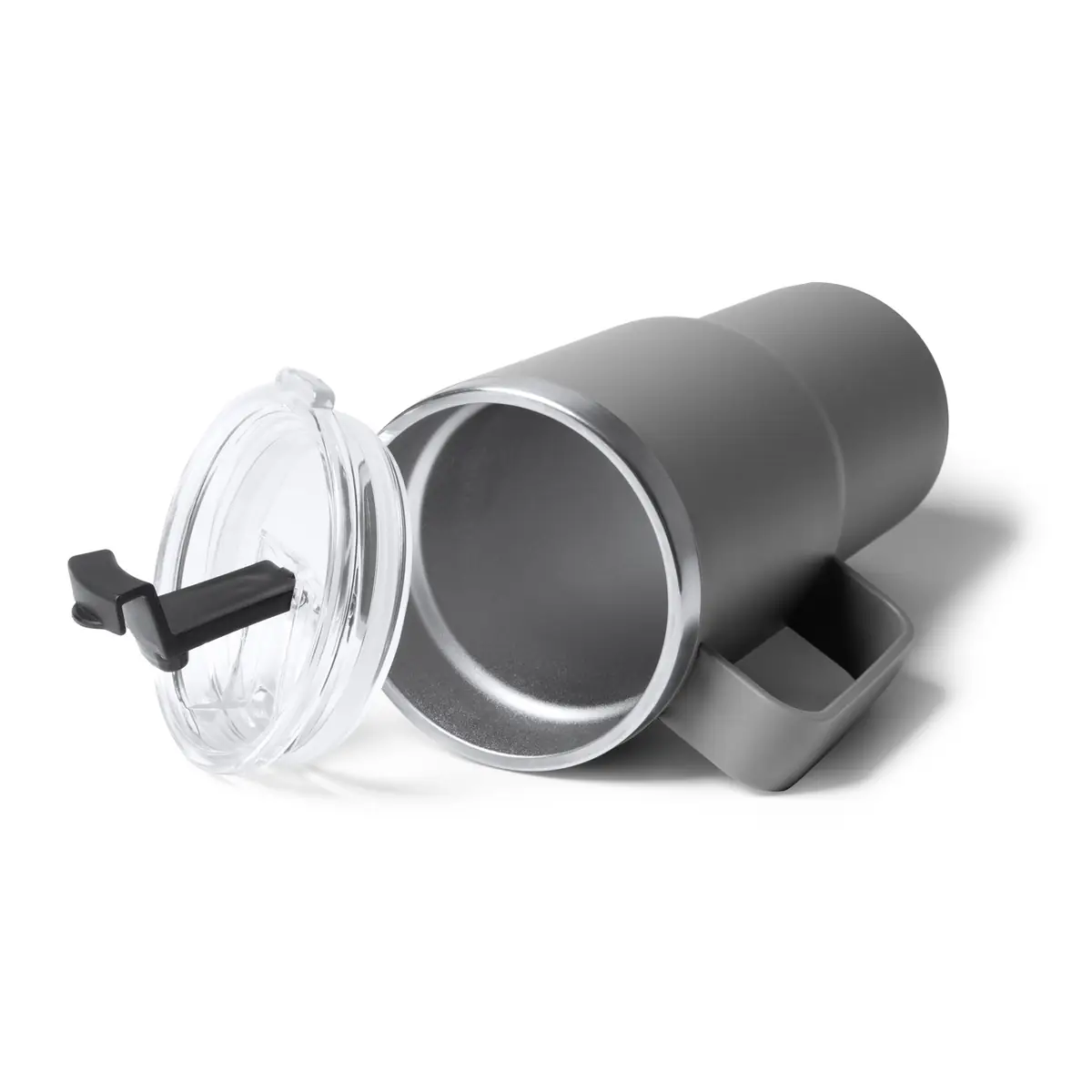 Taza con tapa Stamina Kencher 1589 7 Taza con tapa Stamina Kencher 1589, gris, vista de la taza tumbada junto a la tapa