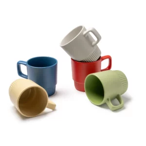 Taza de cerámica Stamina Longi 1613, composición de los cinco colores de taza