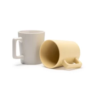 Taza con asa grande Stamina Dunlok 1614, composición de tazas en gris y beige