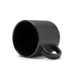 Taza compacta de cerámica Stamina Molis 1641, negro, vista de la taza tumbada con el interior visible