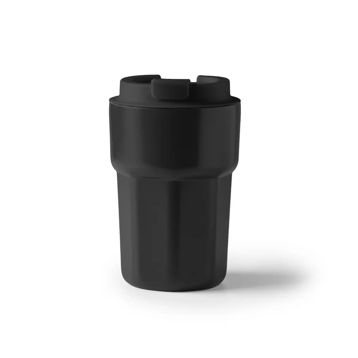 Vaso térmico Stamina Oster 1645 6 Vaso térmico Stamina Oster 1645, negro, vista frontal del producto