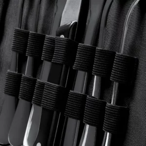 Pack de 5 sets de menaje Stamina Trivor 1675, negro, detalle de los cubiertos sujetos en la funda