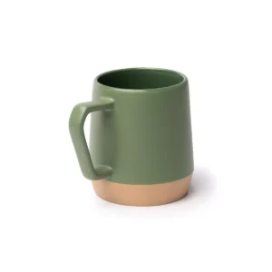 Taza de cerámica bicolor Stamina Tidak 2013, verde salvia, vista de la taza en perspectiva