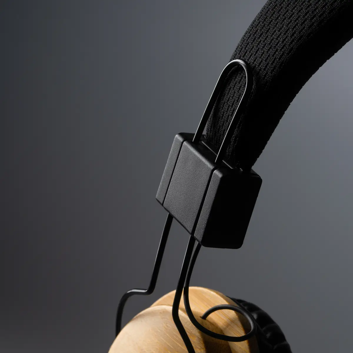 Auriculares de diadema Stamina Tango 3042 6 Auriculares de diadema Stamina Tango 3042, negro, detalle del ajuste de la diadema