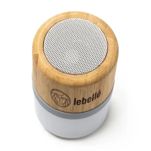Altavoz con luz LED Stamina Ozcan 3195, bambú, ejemplo de personalización mostrado por el fabricante