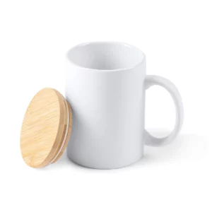 Taza de cerámica con tapa Stamina Berry 4012, blanco, vista de la taza abierta junto a la tapa