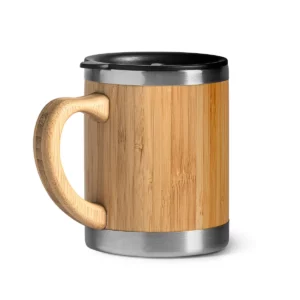 Taza con bambú Stamina Pana 4097, crudo, vista de la taza en perspectiva con el asa a la izquierda