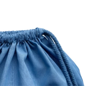 Mochila de algodón Stamina Brest 7087, azul riviera, detalle del cierre y de los cordones