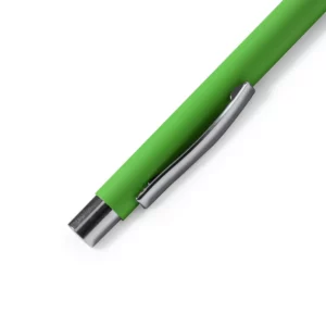 Bolígrafo metálico Stamina Dover 8095, verde helecho, detalle del pulsador y el clip cromados