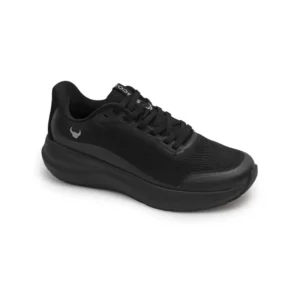 Zapatilla de trabajo Suecos Aura negro, vista tres cuartos