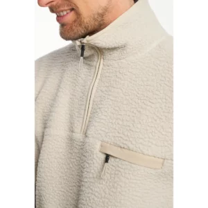 Polar hombre TENSON YOKE HALF ZIP 465017646, Arena, con modelo, detalle de cuello y bolsillo del pecho