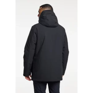Chaqueta hombre TENSON TUULI JACKET 465018726, Negro, con modelo, vista posterior de tres cuartos
