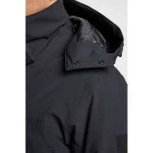 Chaqueta hombre TENSON TUULI JACKET 465018726, Negro, con modelo, detalle del cuello y la capucha