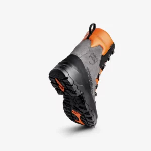 Bota de seguridad Toworkfor LUMBERJACK, vista posterior y lateral