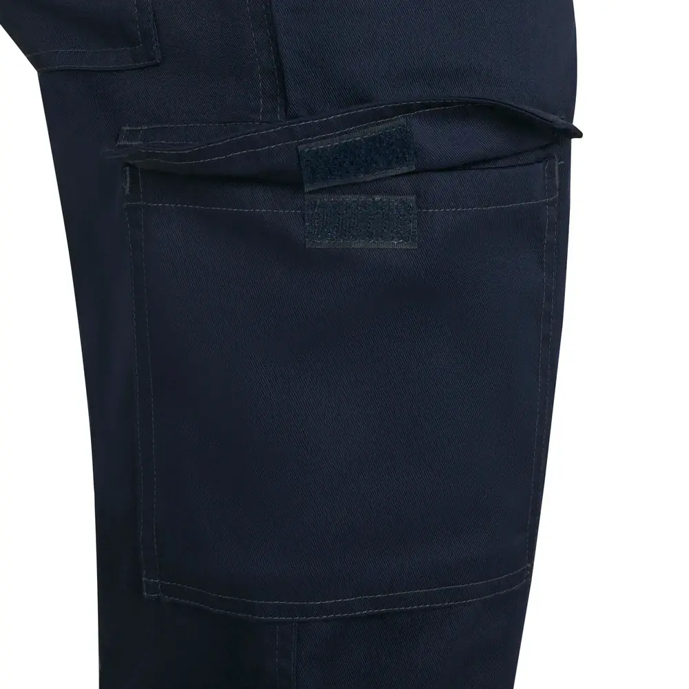 Pantalón forro polar Velilla 103037 21 Pantalón forro polar Velilla 103037 Azul navy, detalle de bolsillo lateral con tapeta abierta