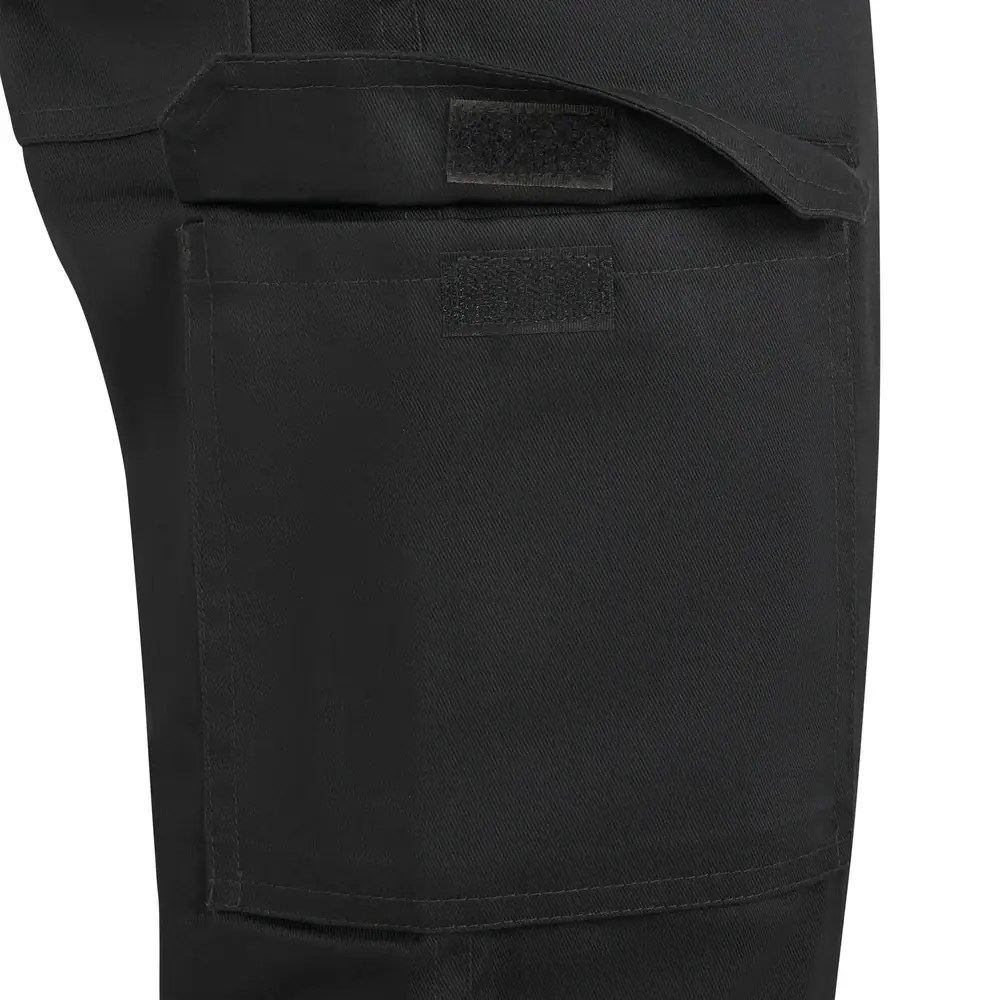 Pantalón forro polar Velilla 103037 26 Pantalón forro polar Velilla 103037 Gris antracita, detalle de bolsillo lateral con tapeta abierta