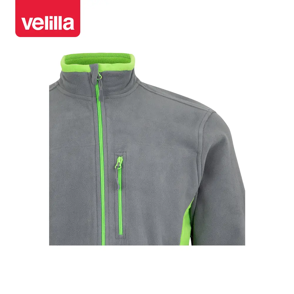 Chaqueta polar bicolor Velilla 201504 10 Chaqueta polar bicolor Velilla 201504 Gris/Verde lima, detalle de cuello, cremallera y bolsillo del pecho