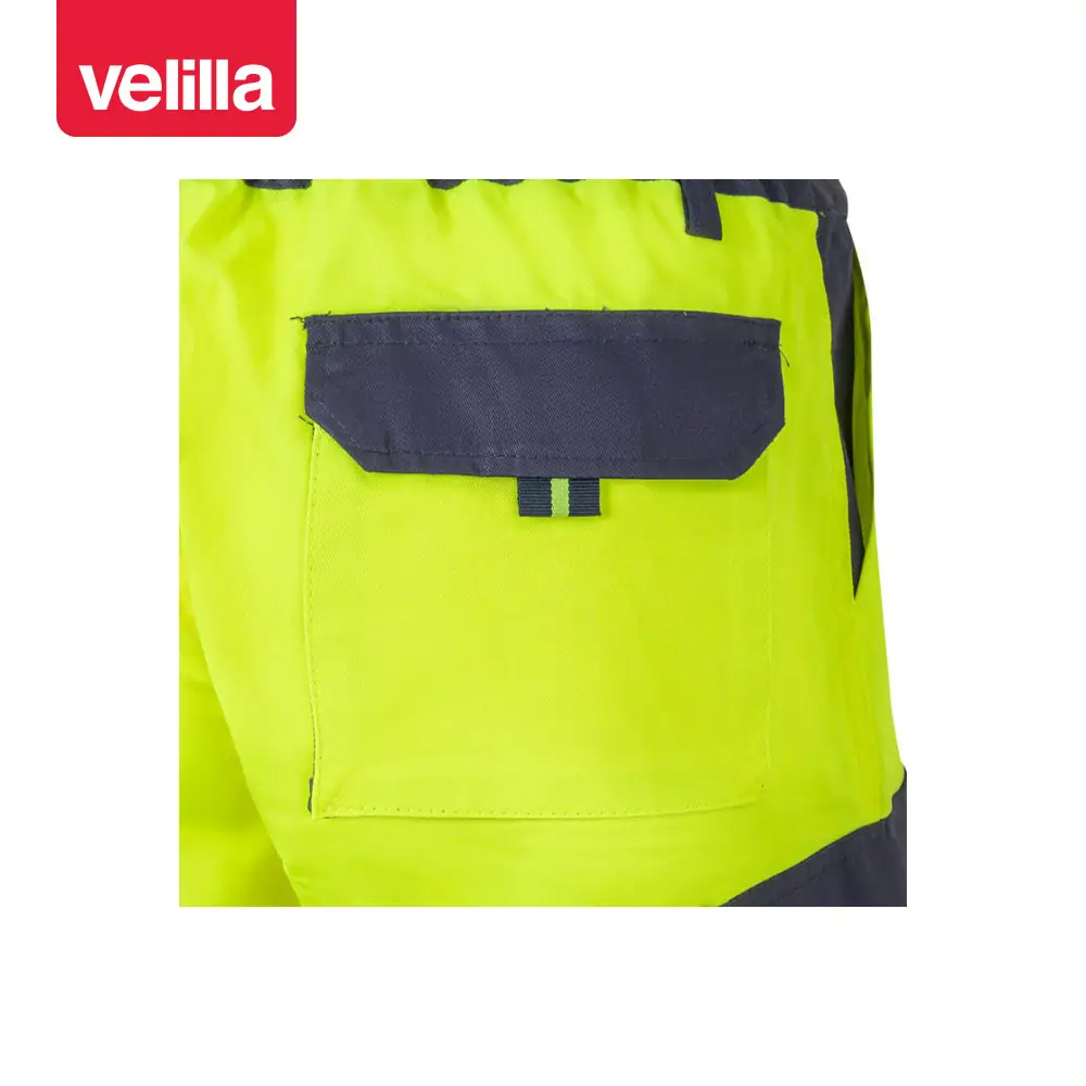 Bermuda bicolor multibolsillos Velilla 303004 10 Bermuda bicolor multibolsillos Velilla 303004 Azul marino/Amarillo flúor, detalle de bolsillo trasero
